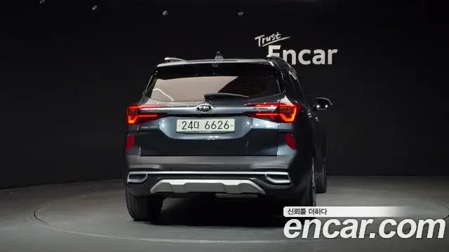 Kia Seltos 2019 — Şəkil 13/20
