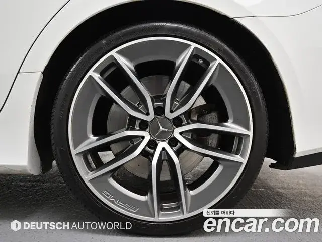 Mercedes-Benz CLS-Class 2021 — ფოტო 8/20