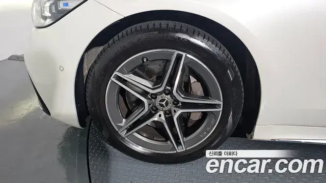 Mercedes-Benz S-Class 2022 — ფოტო 17/20