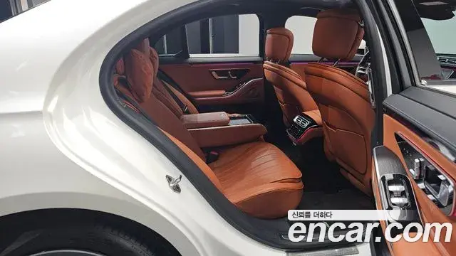 Mercedes-Benz S-Class 2022 — ფოტო 3/20