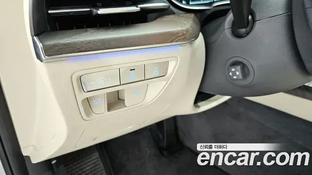 Genesis G80 2023 — Photo 9/20