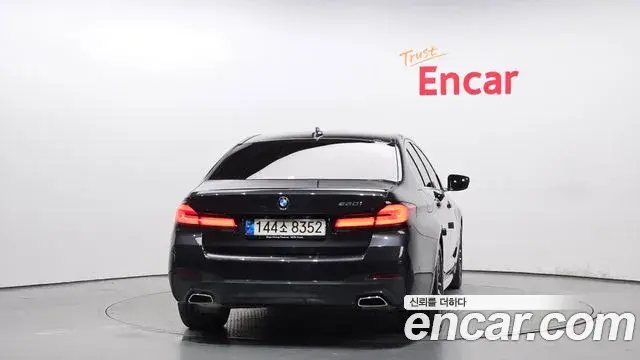BMW 5 Series 2021 — Şəkil 3/20