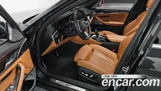 BMW 5 Series 2021 — Şəkil 17/20
