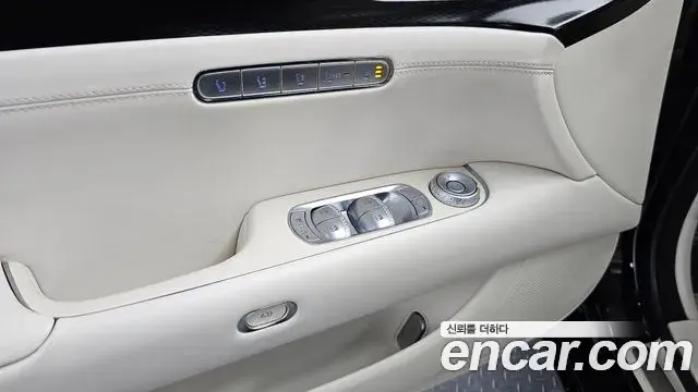 Genesis G90 2022 — Şəkil 2/20