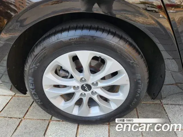 Kia K8 2023 — ფოტო 14/18