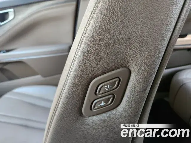 Kia K8 2023 — ფოტო 4/18