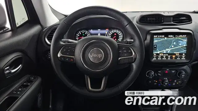 Jeep Renegade 2021 — Фото 13/20