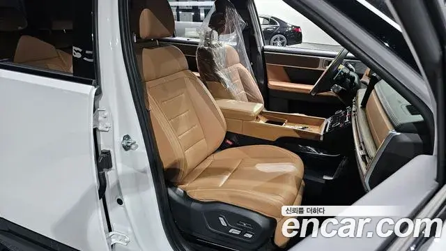 Hyundai Santa Fe 2023 — Şəkil 8/20