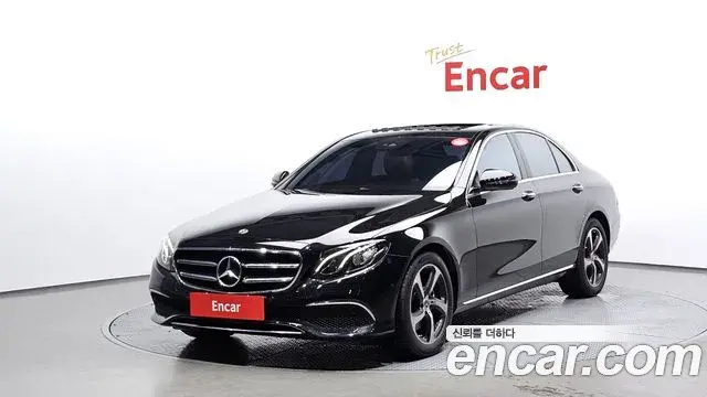 Mercedes-Benz E-Class 2019 — ფოტო 4/20