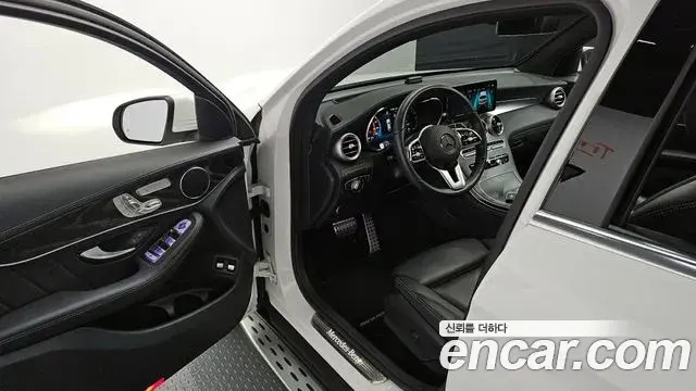 Mercedes-Benz GLC-Class 2023 — Şəkil 18/20