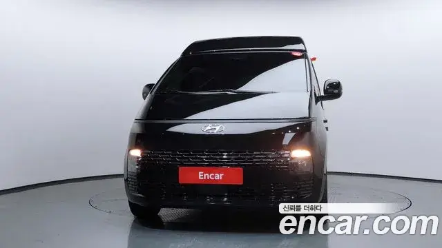 Hyundai Staria 2023 — Şəkil 15/20