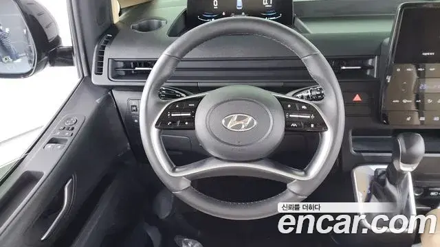 Hyundai Staria 2023 — Şəkil 20/20