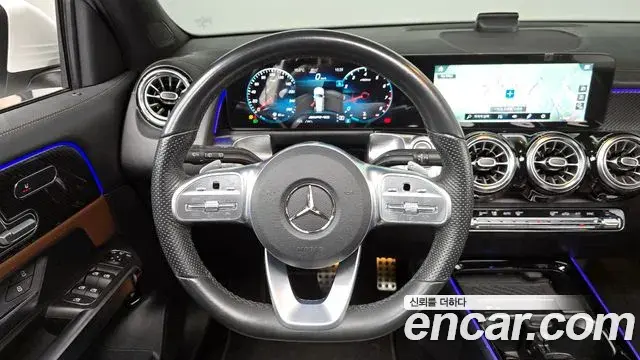 Mercedes-Benz GLB-Class 2021 — Photo 20/20