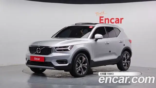 Volvo XC40 2019 — Şəkil 4/20
