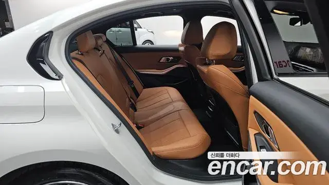 BMW 3 Series 2023 — Şəkil 20/20