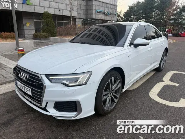 Audi A6 2021 — Photo 5/20