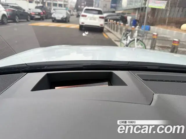 Audi A6 2021 — Photo 9/20