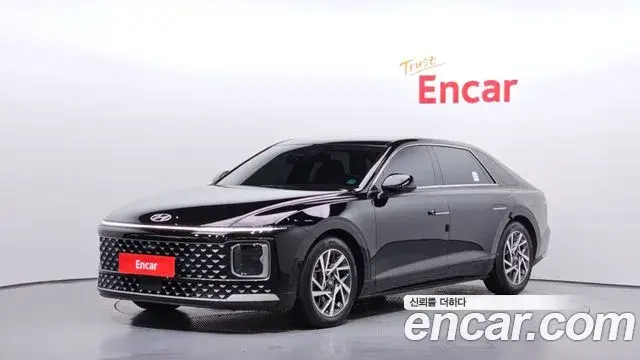 Hyundai Grandeur Hybrid 2023 — ფოტო 18/20