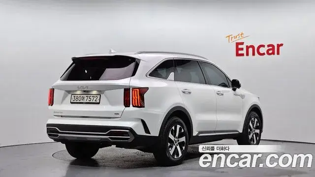 Kia Sorento 2023 — ფოტო 7/20