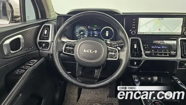 Kia Sorento 2023 — ფოტო 13/20