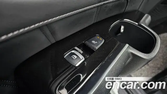 Kia Sorento 2023 — ფოტო 9/20