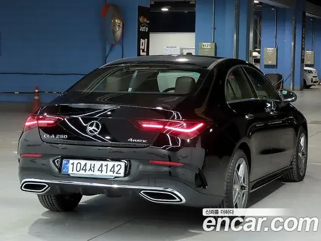 Mercedes-Benz CLA-Class 2025 — Photo 3/20