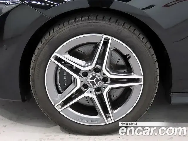 Mercedes-Benz CLA-Class 2025 — Photo 19/20