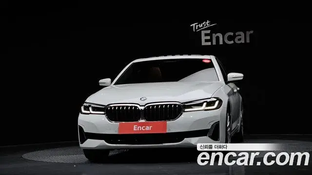 BMW 5 Series 2022 — Şəkil 6/20