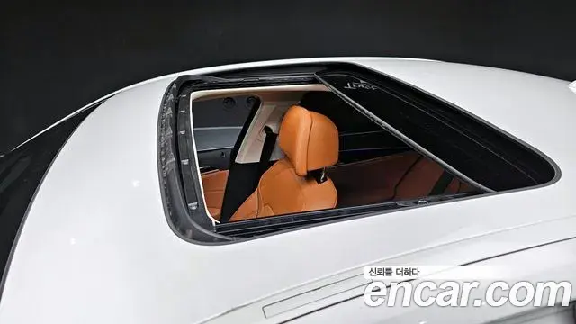 BMW 5 Series 2022 — Şəkil 10/20