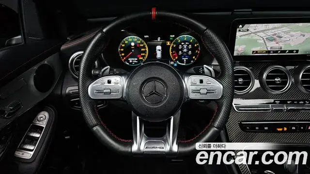 Mercedes-Benz GLC-Class 2022 — Photo 12/20