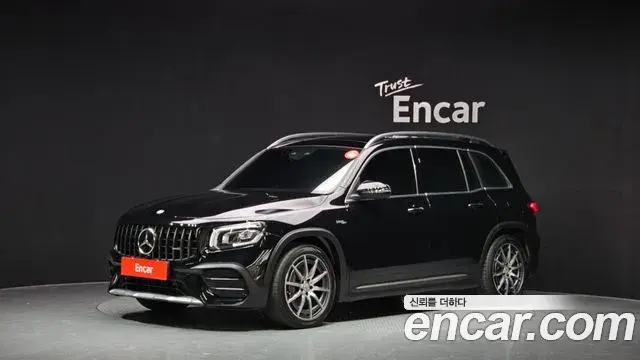 Mercedes-Benz GLB-Class 2022 — Photo 8/20