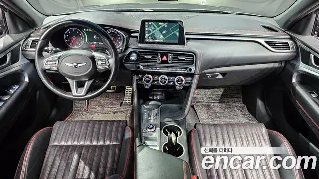 Genesis G70 2018 — Photo 4/20