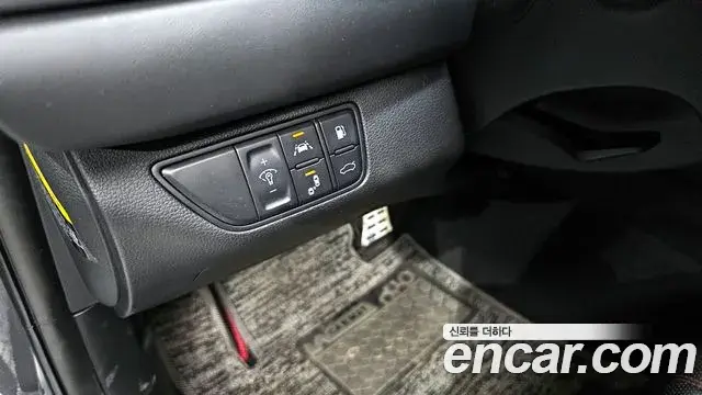 Genesis G70 2018 — Photo 2/20