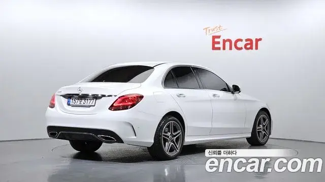 Mercedes-Benz C-Class 2021 — ფოტო 16/20