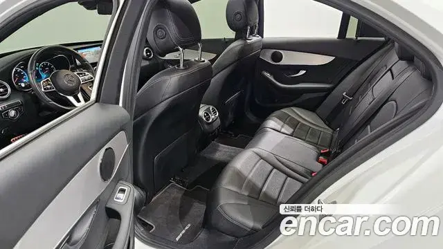 Mercedes-Benz C-Class 2021 — ფოტო 5/20