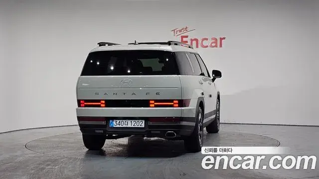 Hyundai Santa Fe 2023 — Şəkil 2/20
