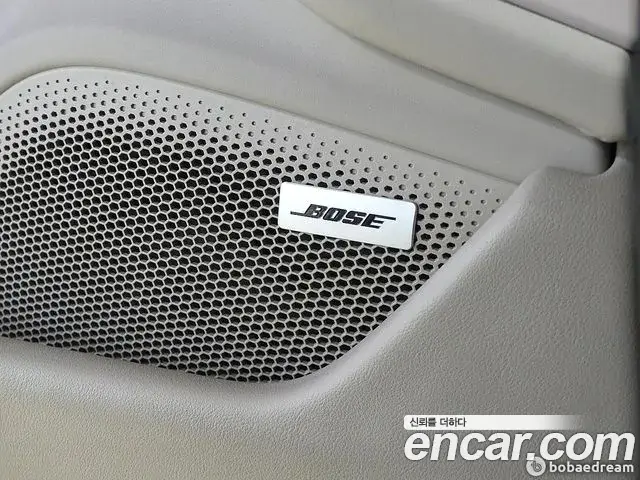 Porsche Taycan 2021 — ფოტო 7/20
