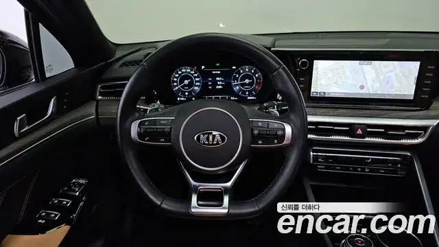 Kia K5 2021 — Şəkil 3/20
