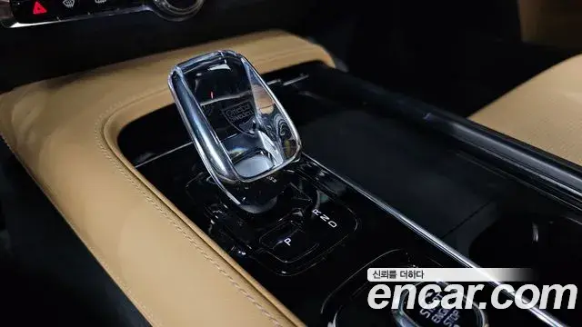Volvo S90 2022 — Фото 9/20