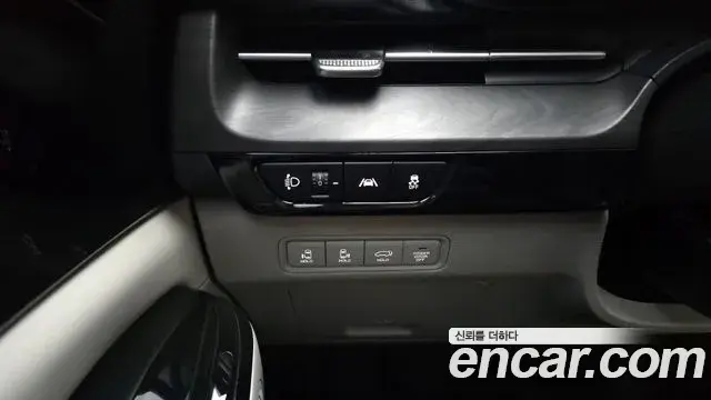 Kia Carnival 2020 — Фото 17/20