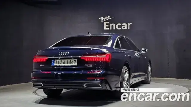 Audi A6 2021 — Фото 2/20