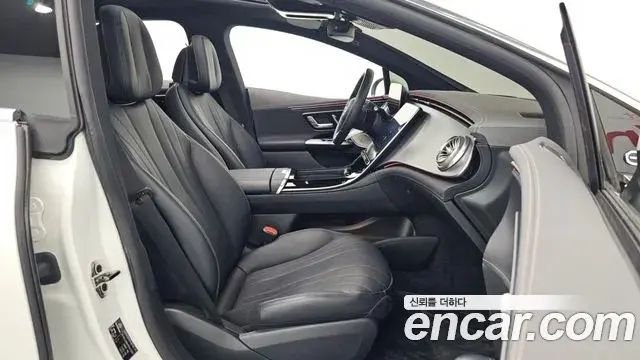 Mercedes-Benz EQE 2022 — Şəkil 17/20