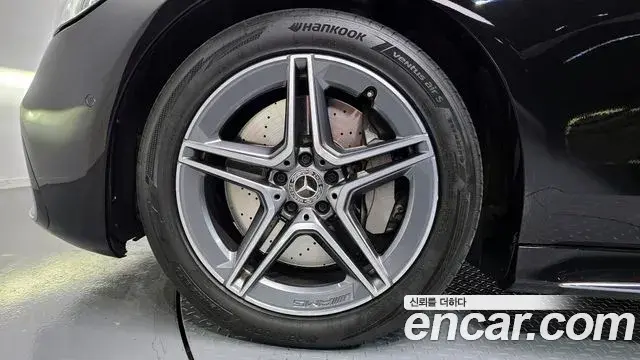Mercedes-Benz S-Class 2022 — ფოტო 34/36
