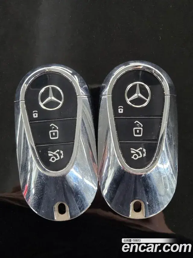 Mercedes-Benz S-Class 2022 — ფოტო 35/36