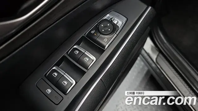 Kia Sorento 2023 — Photo 11/20