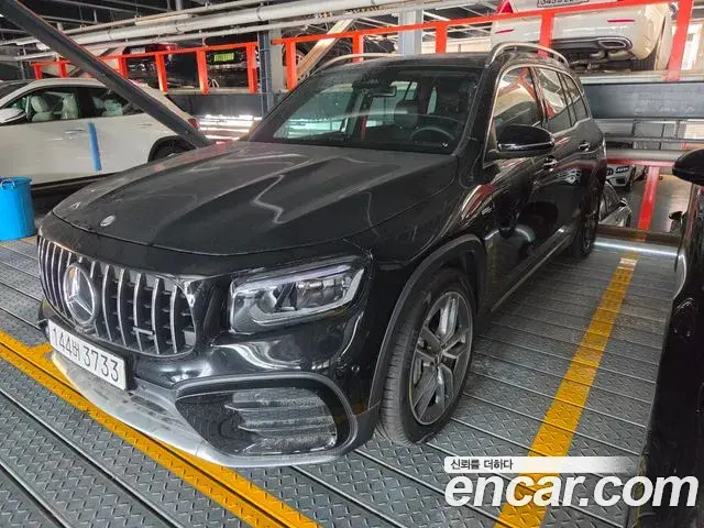 Mercedes-Benz GLB-Class 2025 — Фото 2/2