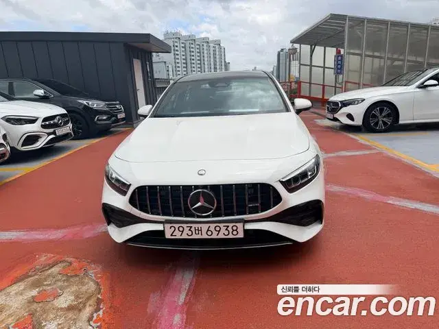 Mercedes-Benz A-Class 2024 — ფოტო 2/4