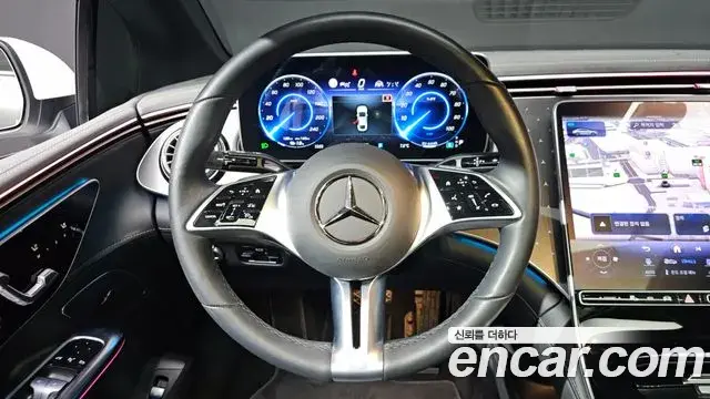 Mercedes-Benz EQE 2024 — Photo 9/20