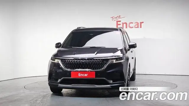 Kia Carnival 2022 — Фото 3/20