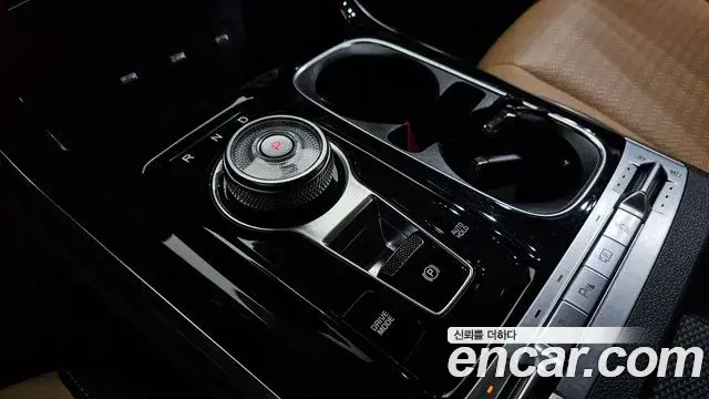 Kia Carnival 2022 — Фото 9/20